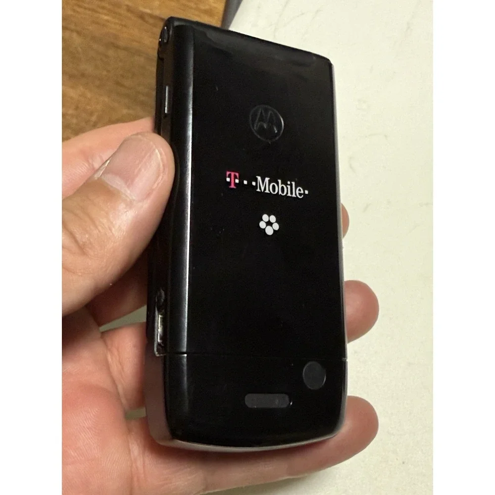 Vintage MOTOROLA W490 T-Mobile Works Please   (read Description)